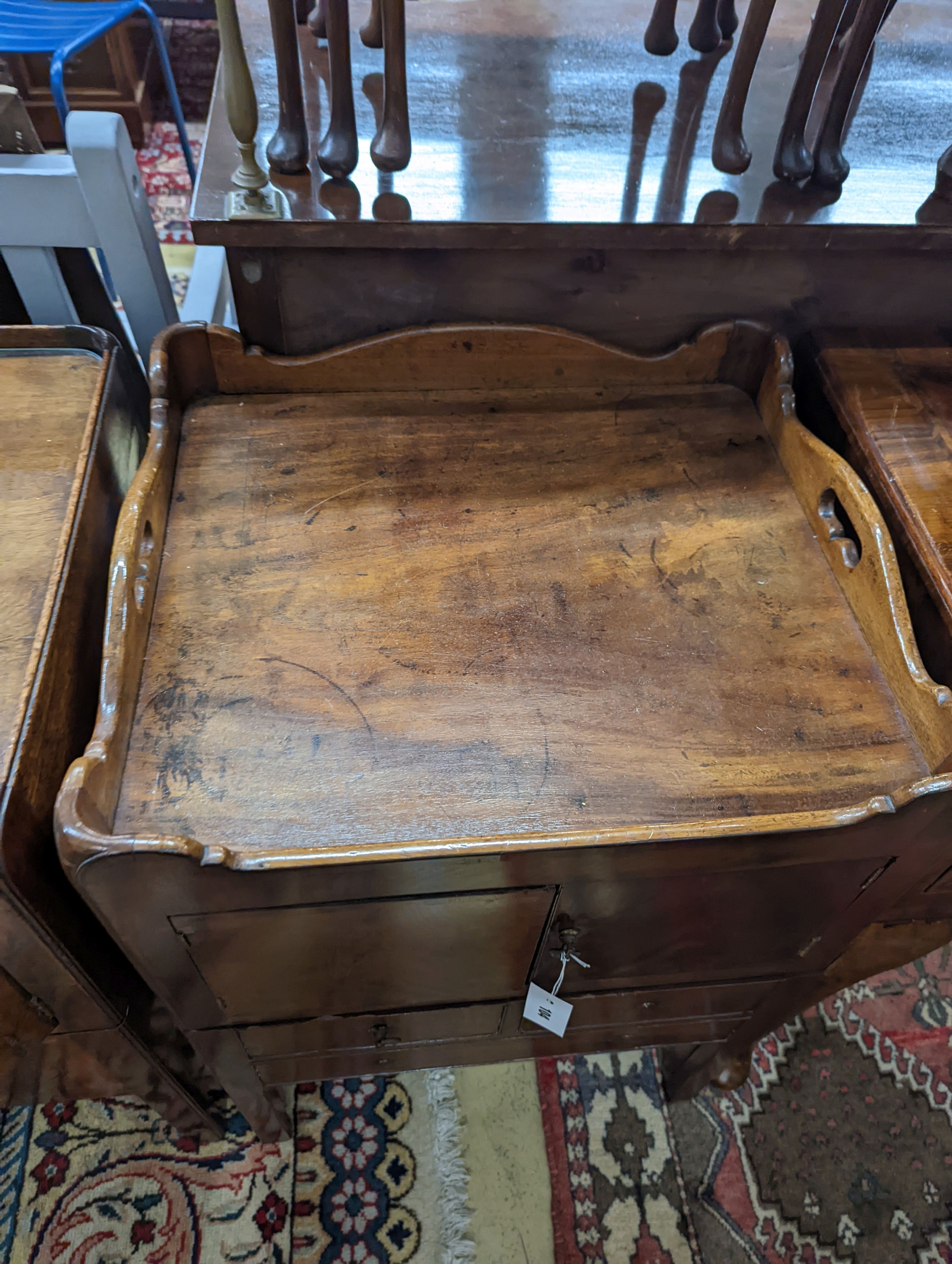 A George III mahogany tray top bedside cabinet, width 51cm, depth 46cm, height 77cm